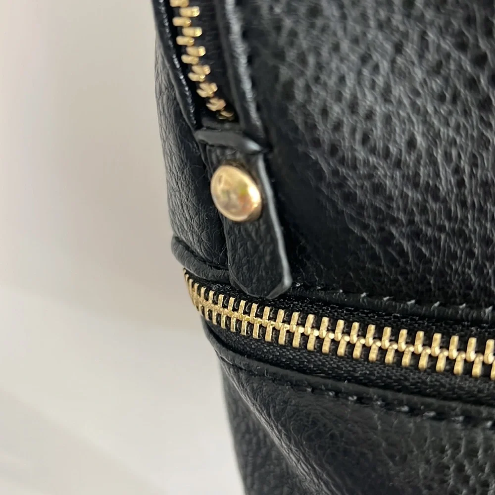 Mini Multi-Pocket Backpack - Picture 2 of 10